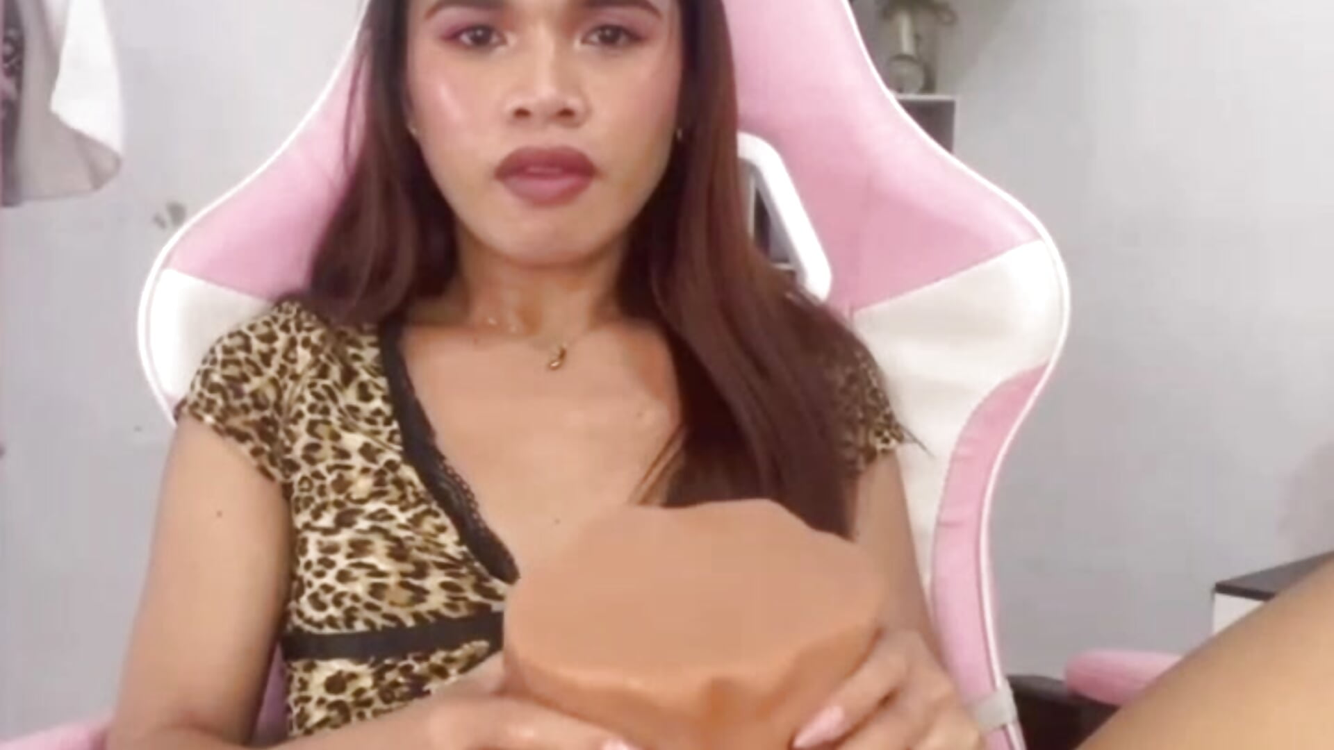 Very big cum while fucking my torso - 15th of May 2026 – видео вебкам-модели jeanalove