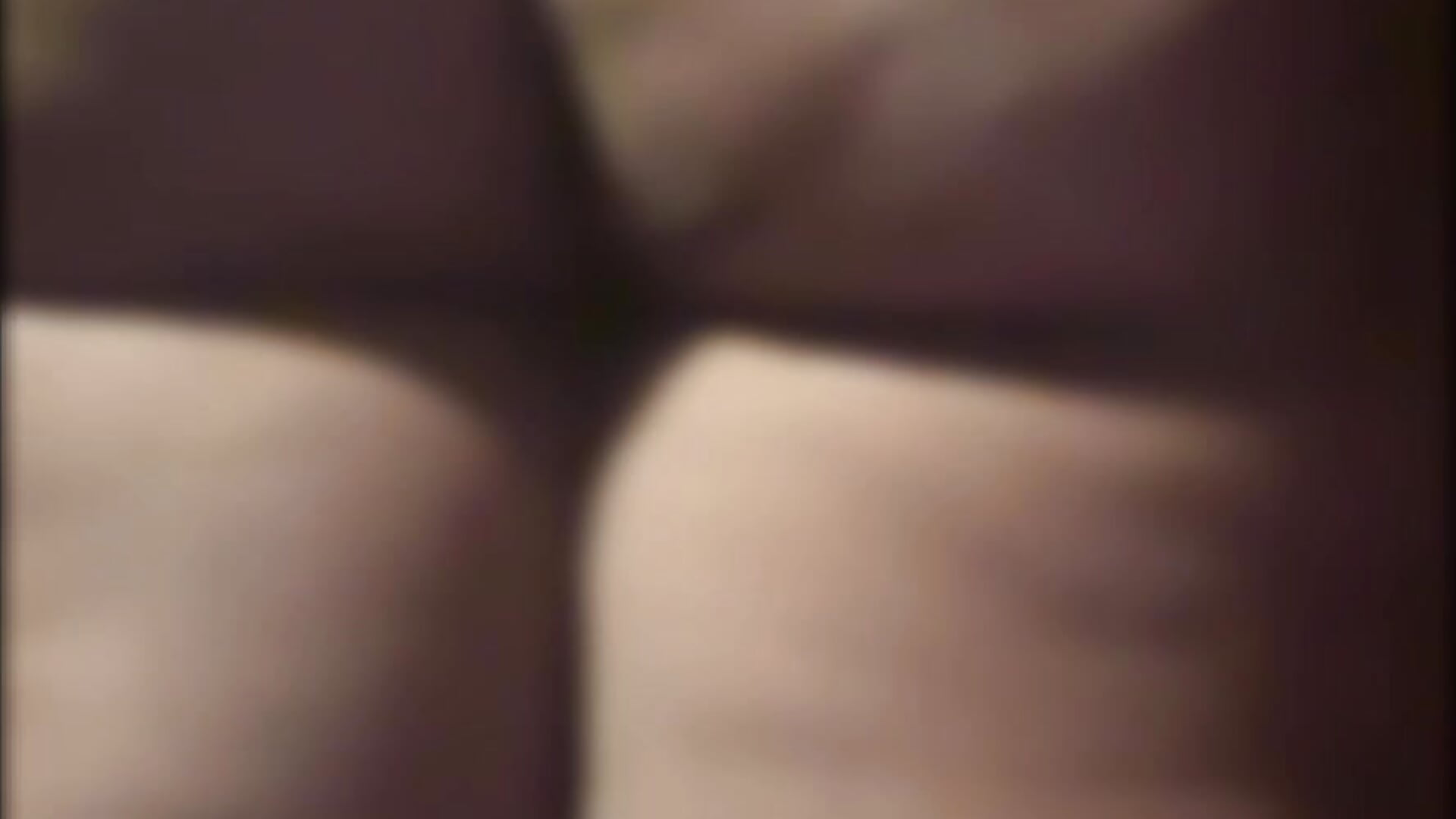 Clapper - video by bhadglitz cam model