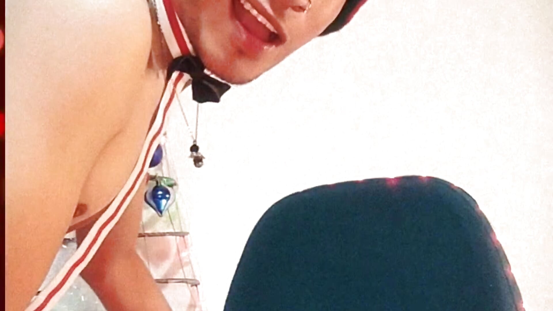 Merry Christmas 🎄🎁 - vídeo de Angel_3-0 modelo de câmara