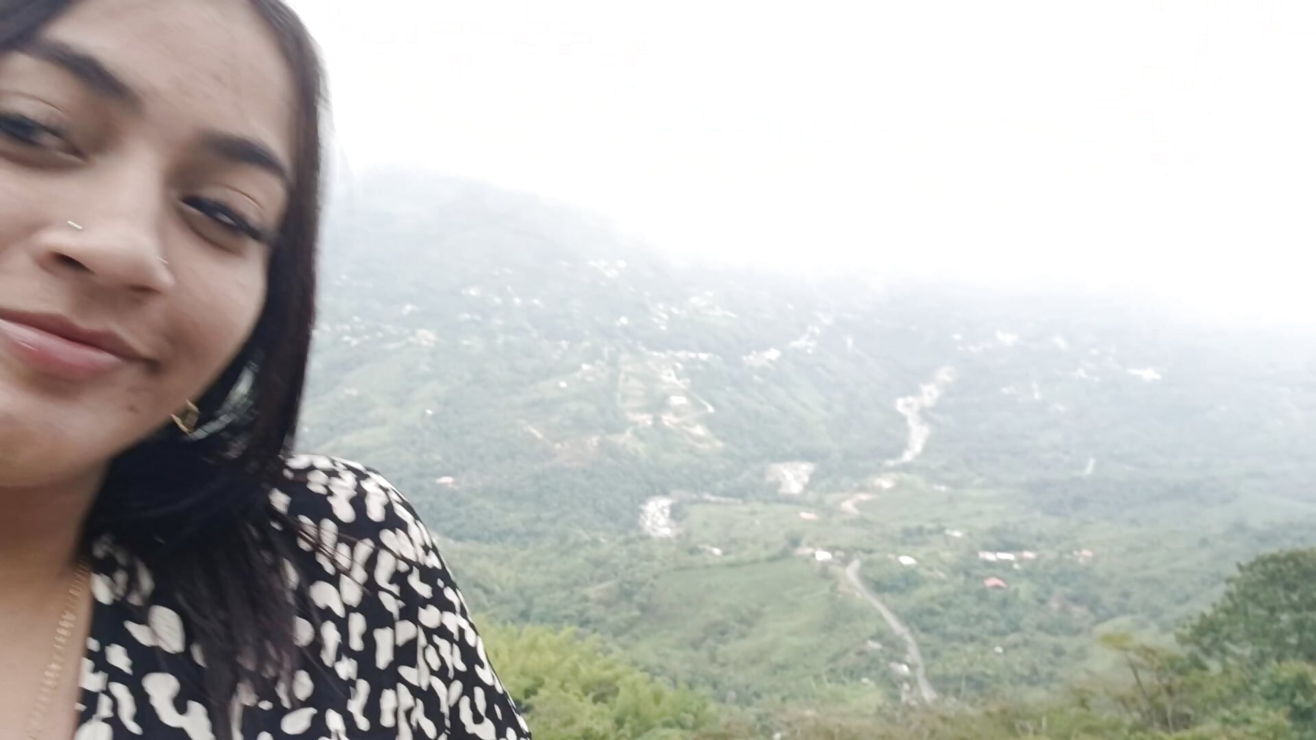 🎀🌼🌺 love the tranquility of this place🌺🌼🎀 - video by who_is_milyxx cam model