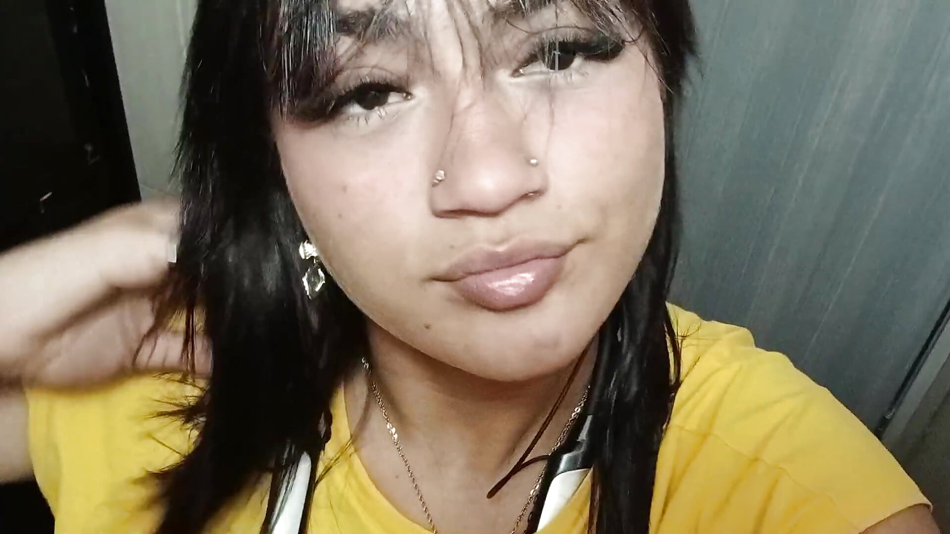 🌺🥺😍give me kisses on the face 😍🥺🌺 - copy 6 Jun 14:20 - video by who_is_milyxx cam model