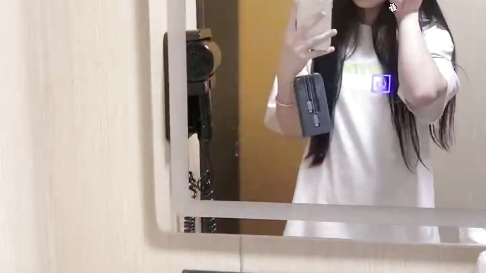 a6632f4ed73614b0cea94ea8be5fa079 - video by qian_duoduo cam model