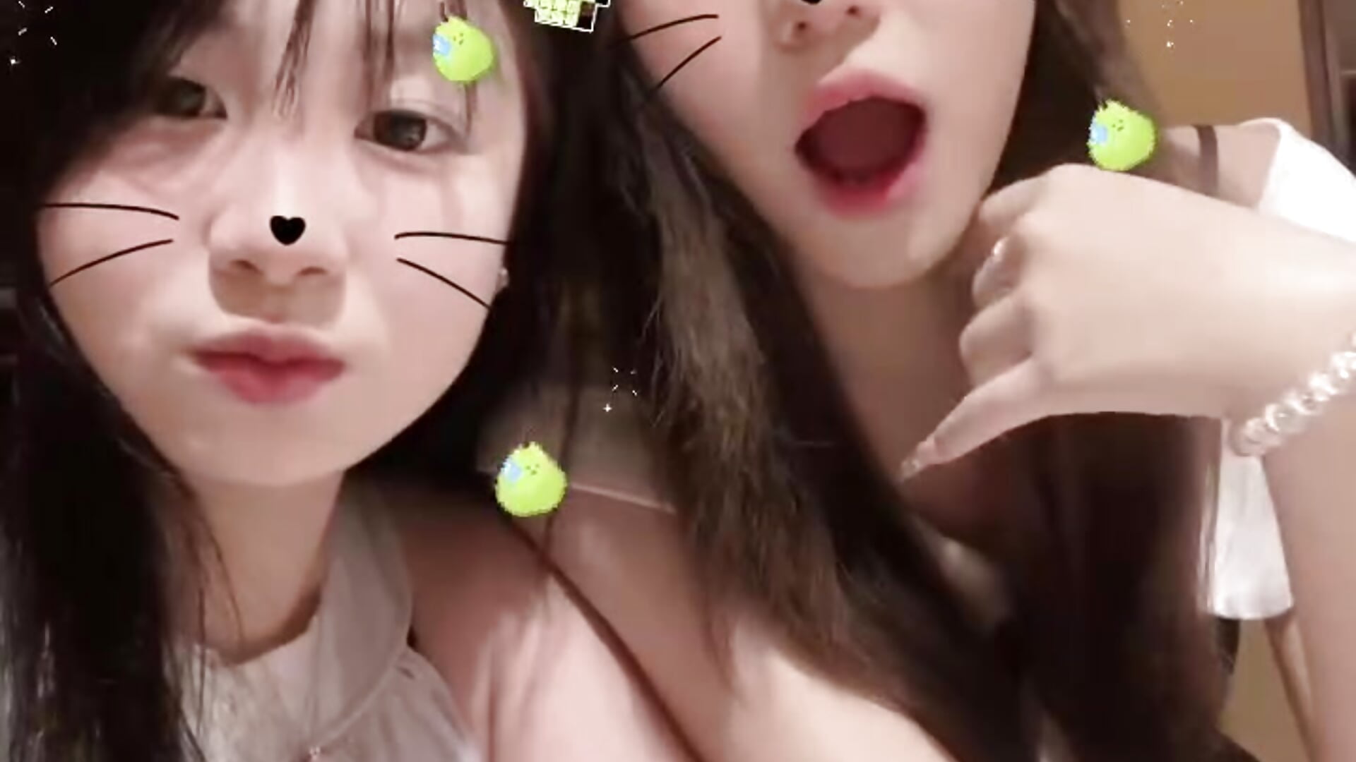 3a2da14a088bcd12a77abe5220e54f7f - video by qian_duoduo cam model