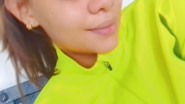 WhatsApp Video 2025-08-05 at 2,37,55 PM - video by Zoe_axelxx cam model