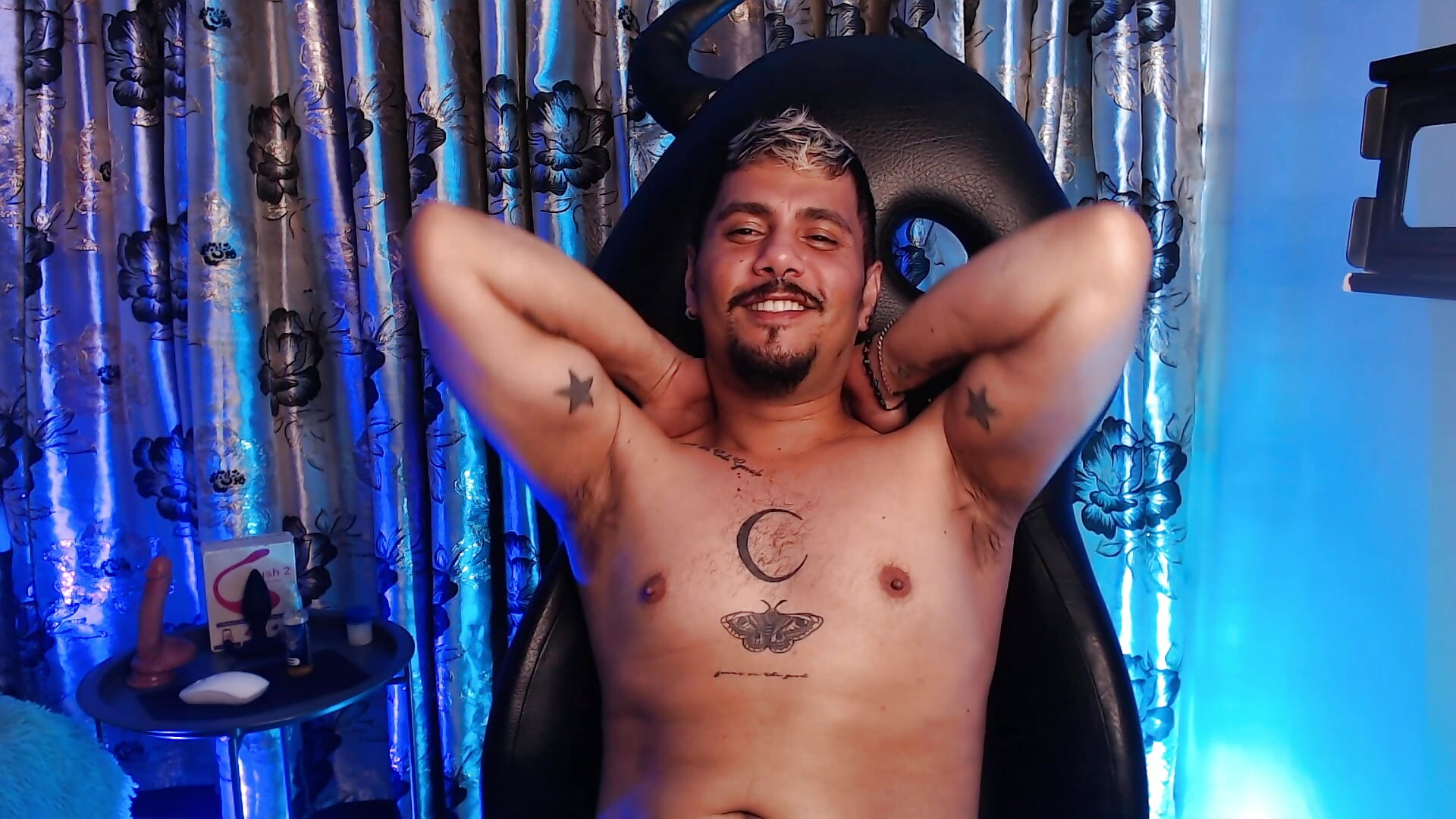 MY SEXY BOBY MY SEXY FACE MMM - video by GSUS_PATRICK cam model