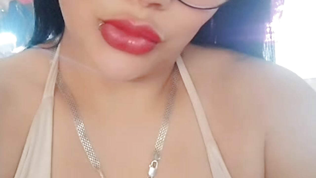 kiss - video by dakotamilf__hot cam model