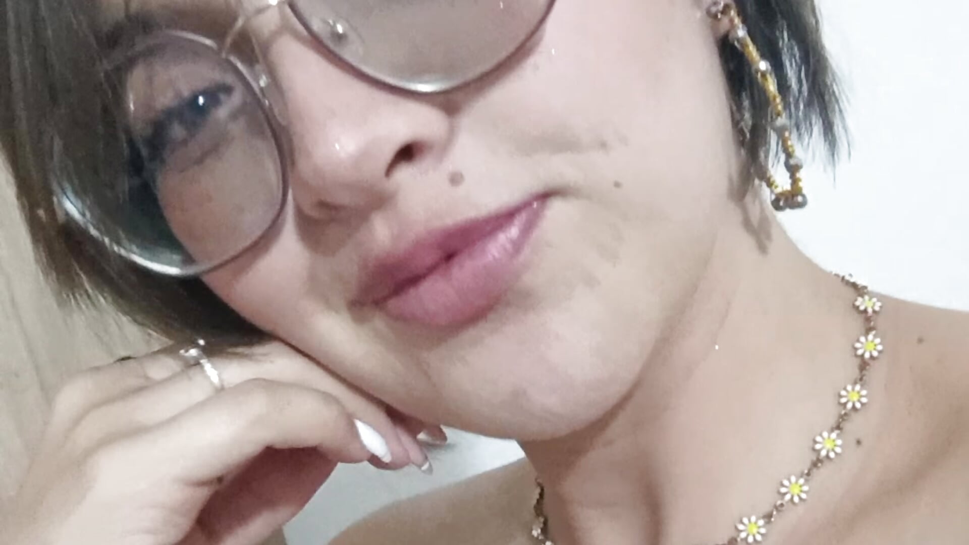 Sweet Nami - video by NamiDVelvet cam model