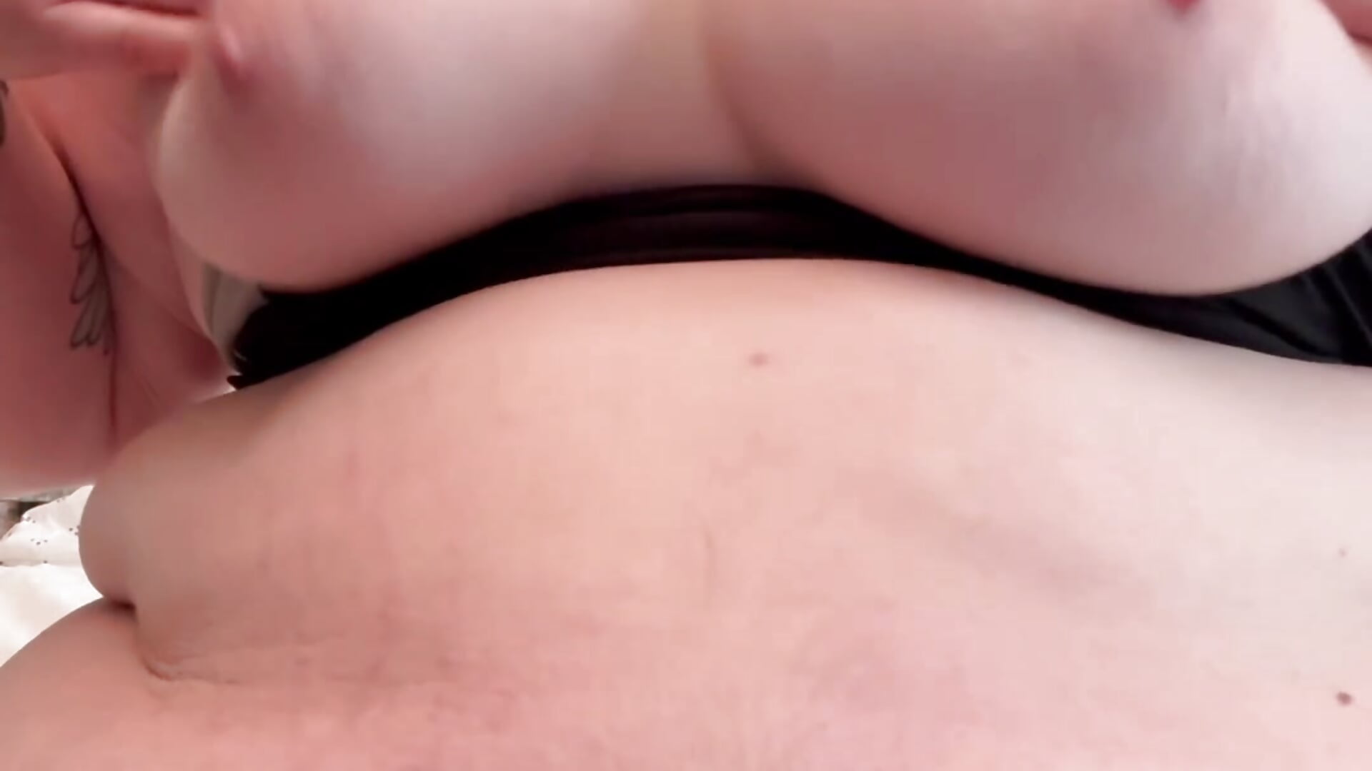 Booby Jiggles - video by MillfBBWMommy cam model