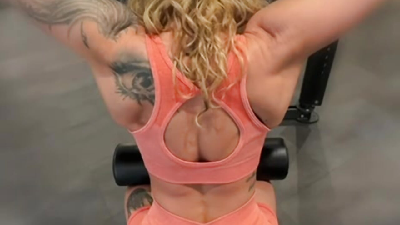 Weakness left the chat. - Vídeo de curlynatashaa, modelo de vídeos