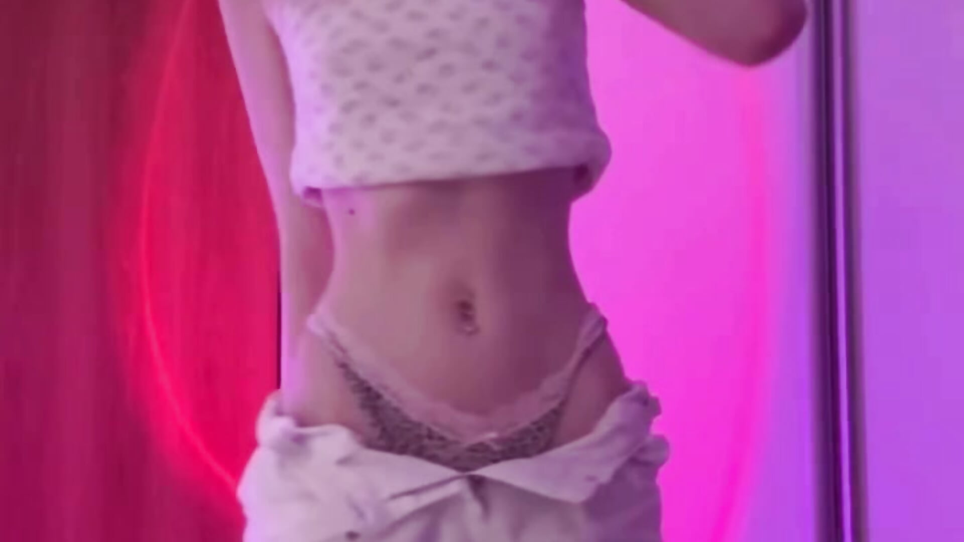 bunny🐰 - video by bunnyirisluv cam model