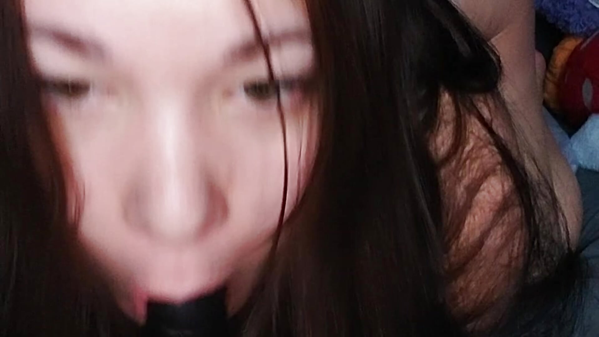 Apa lánya szerepjáték szopás, lovaglás, és anál - clip cu Delena666 model videochat