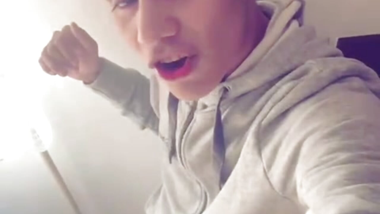 You like my music? - video by Deivi_colins_23 cam model