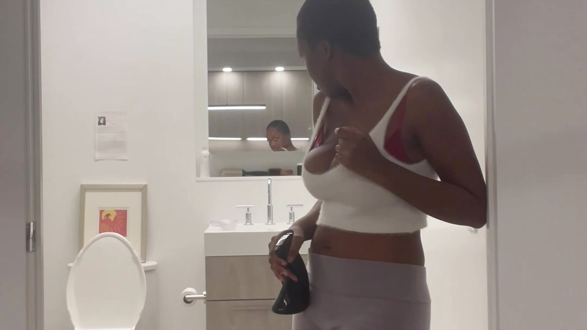 lord of the flies // IHAE 22 - video di tia___fox modella di cam