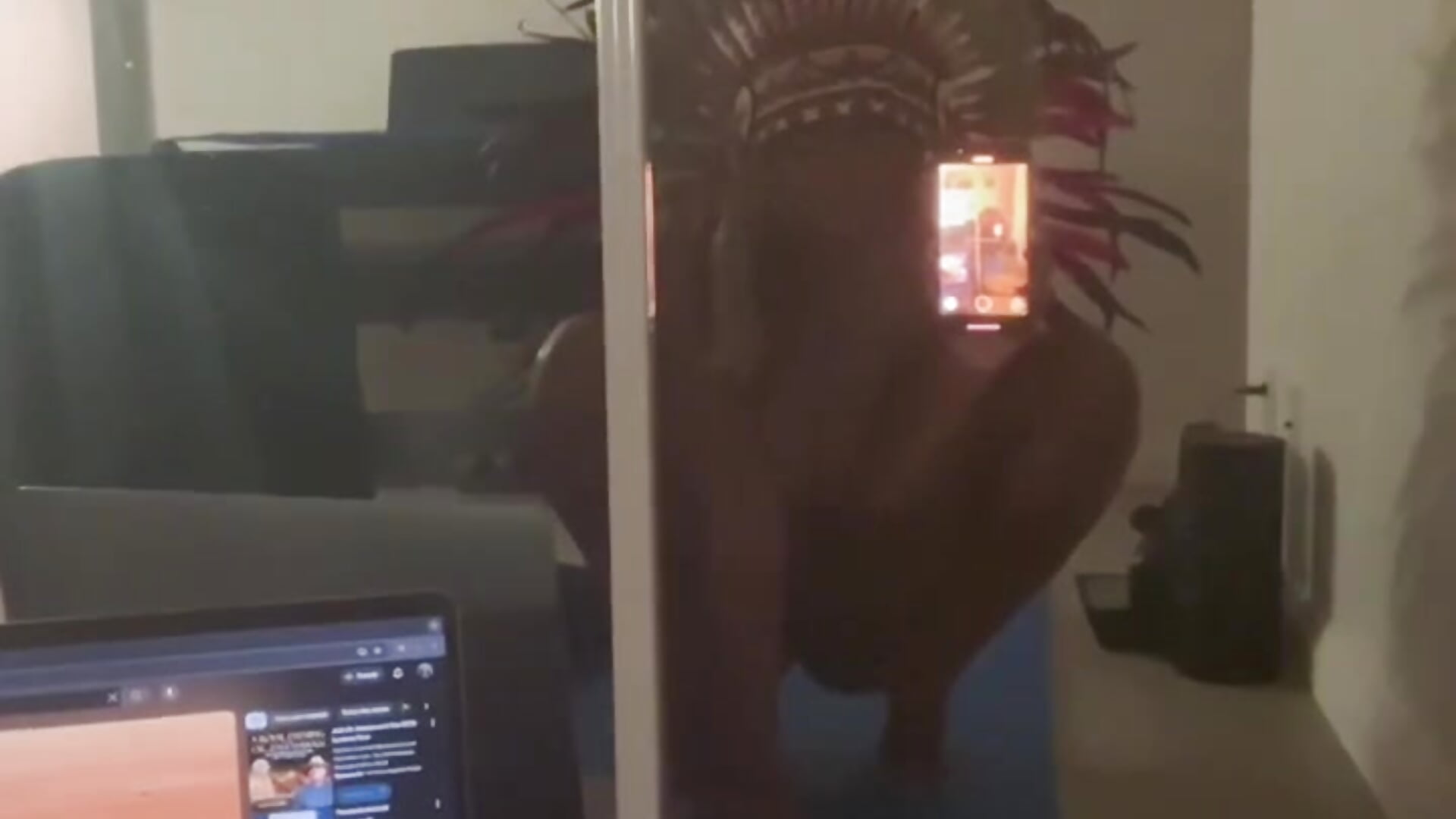 big titty carnival Queen // IHAE 22 // late summer 2025 - video di tia___fox modella di cam