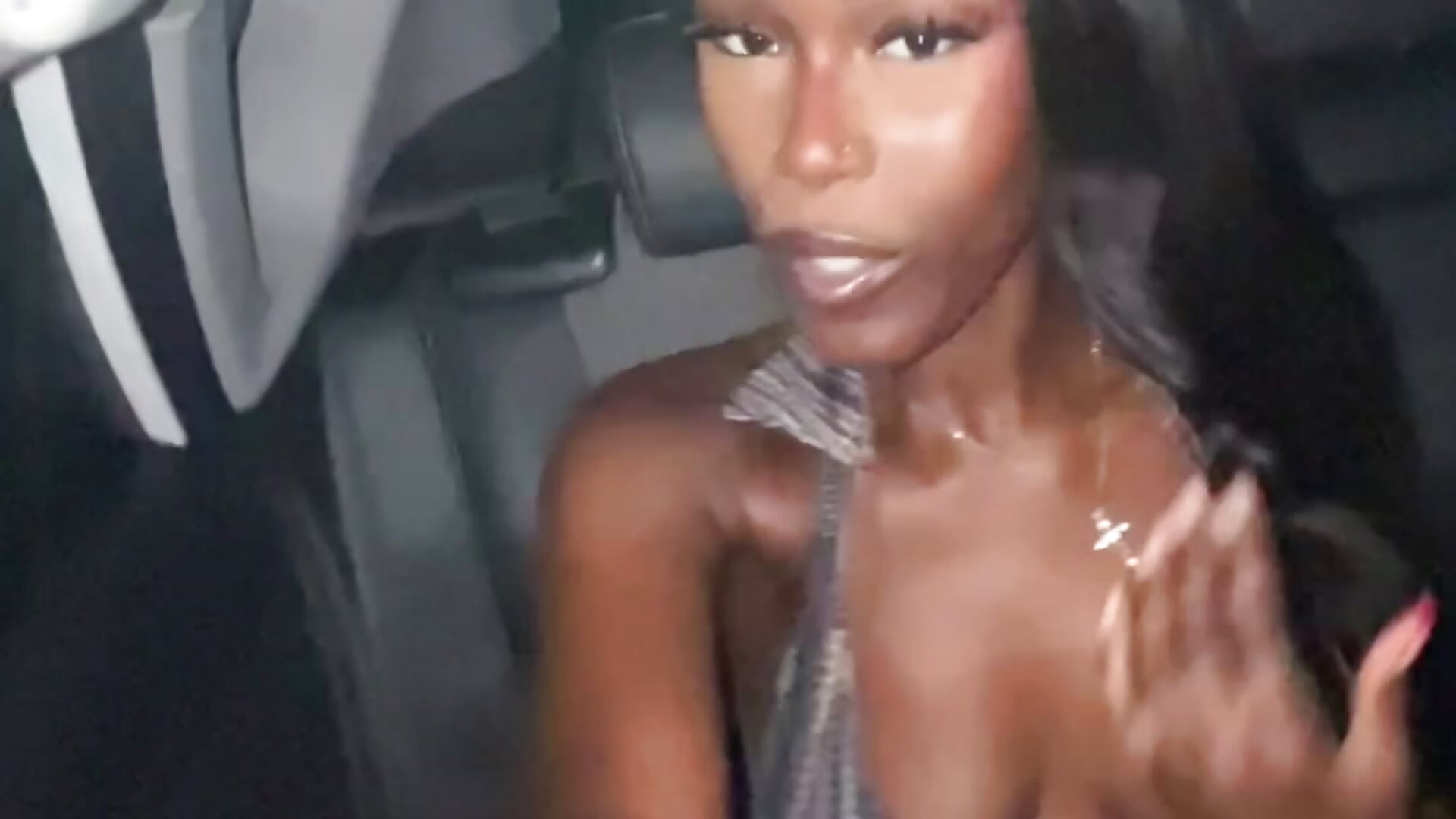 Pretty Brown Skin - vídeo de StarElexis modelo de câmara