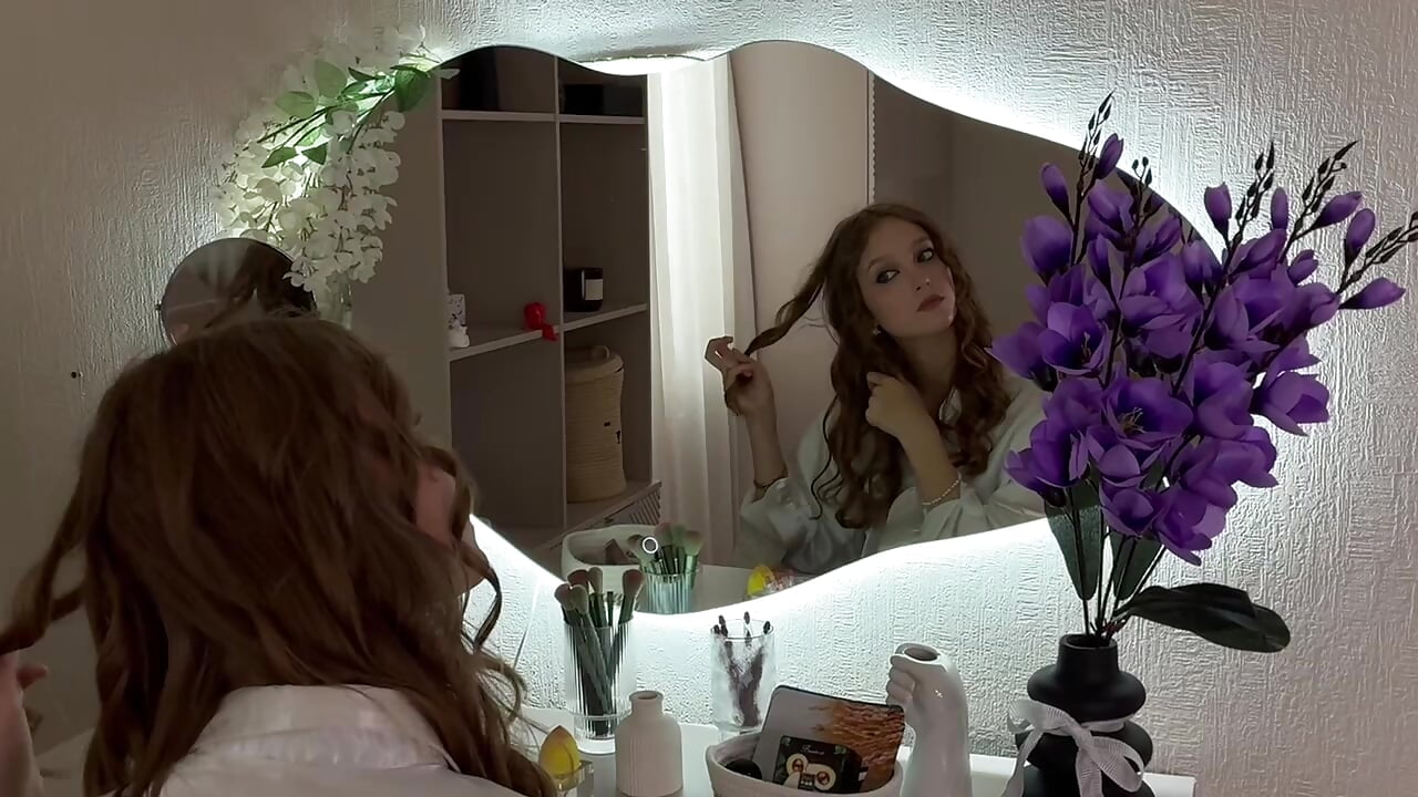 welcomeeee - відео від вебкаммоделі SerrenaAa