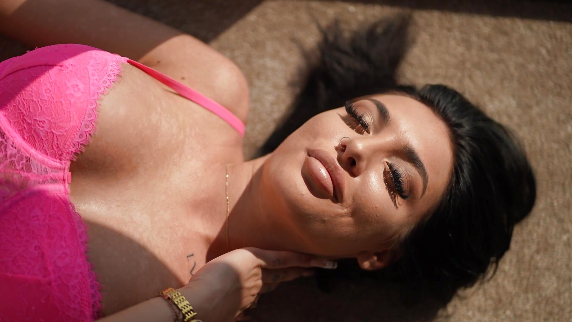 teasing - video by Raven_Ink cam model