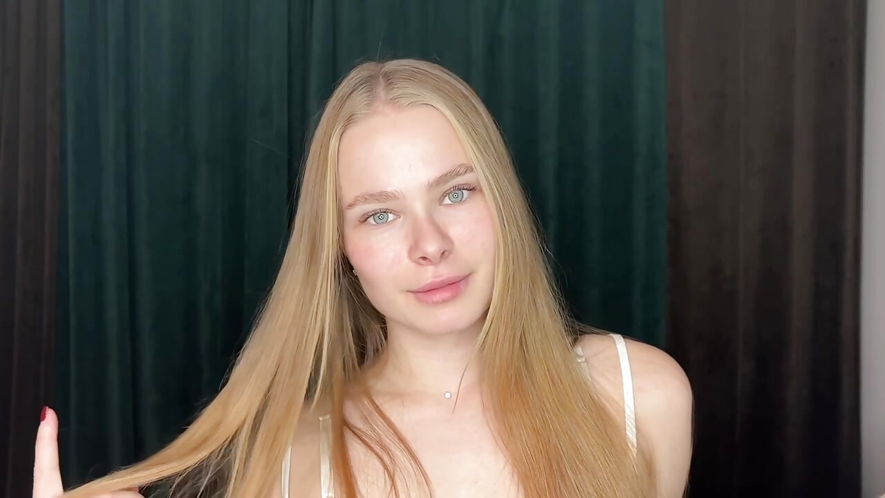 Hey there <3 - video by LibbyVenzeio cam model
