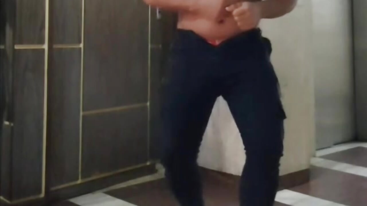 VID_20250518_110017~3 - video by Rojasmike90 cam model