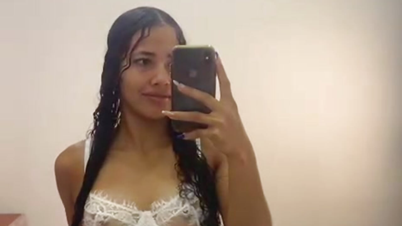 HII💋－カメラキャストのMegan_Sinerの動画