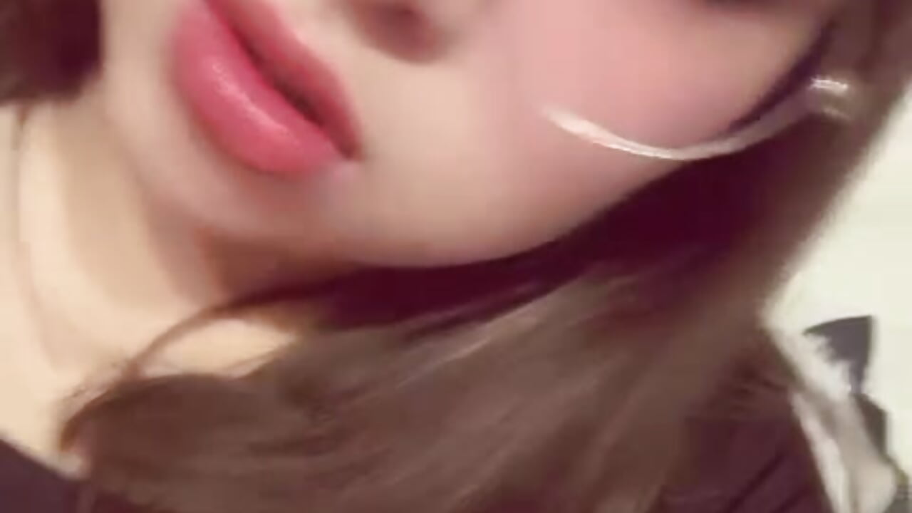 d1d89bda-e403-4e0b-9362-b27a9e8c29f1 - video by Juan-chris cam model