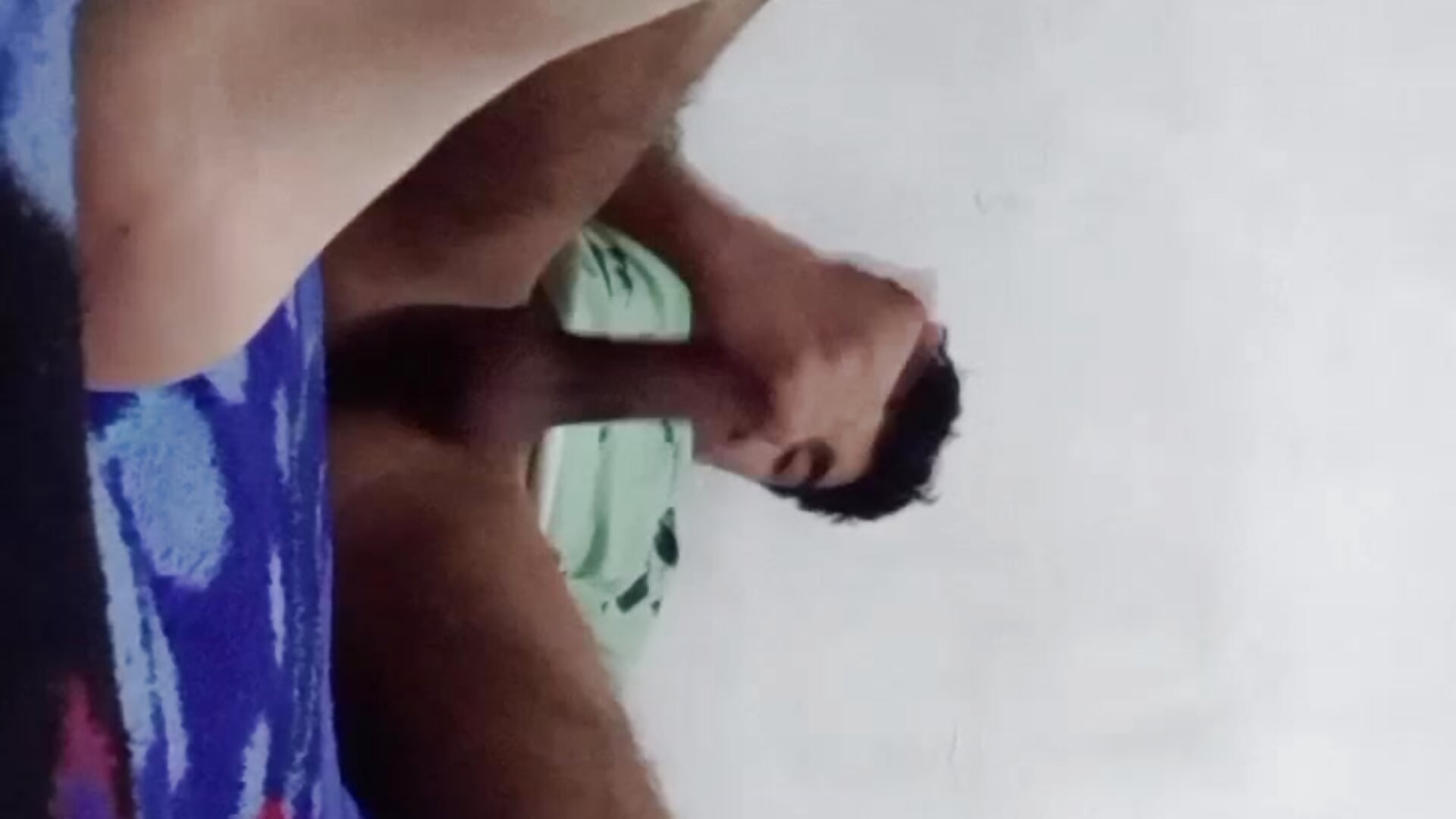 Masturbating in my room - video av Sexxboy666 cam-modell