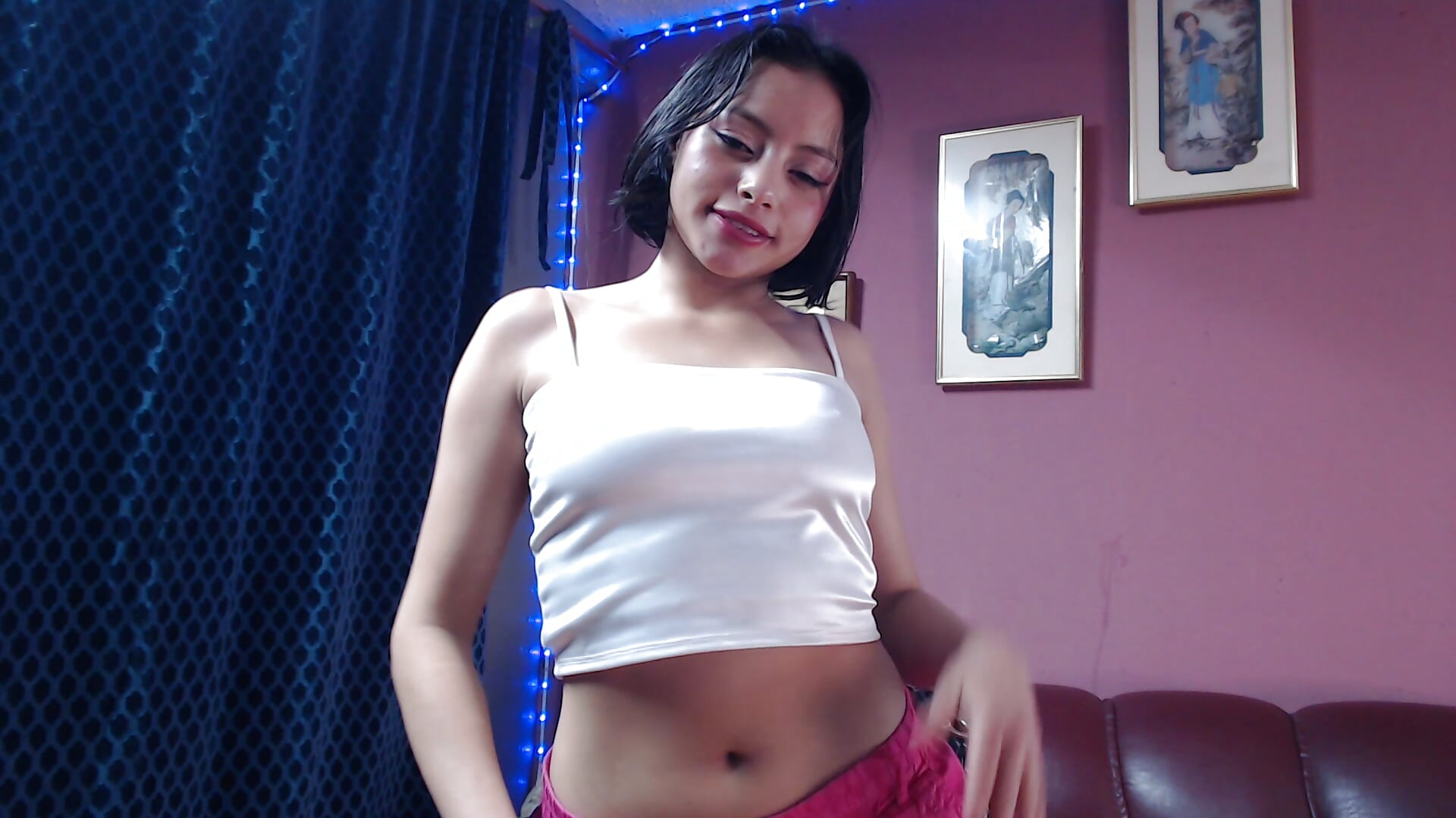 WIN_20250516_00_44_48_Pro - فيديو من lizethavila موديل الكام