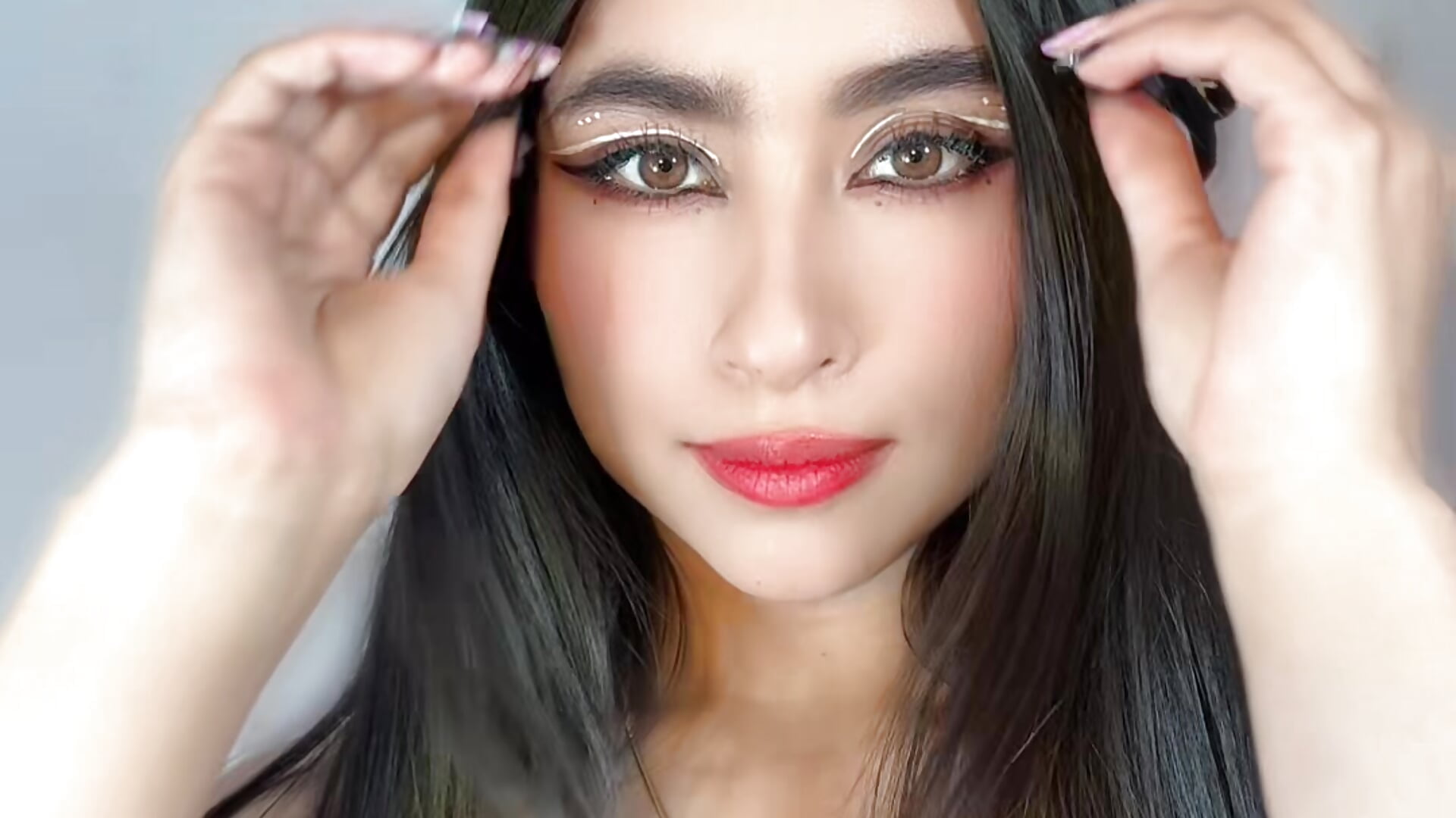 flash tits - video by ariiweess02_ cam model