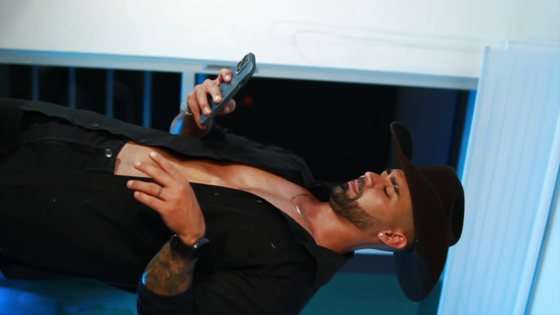 2024-01-18 22-18-35_Trim - video by SOY_MIKE cam model