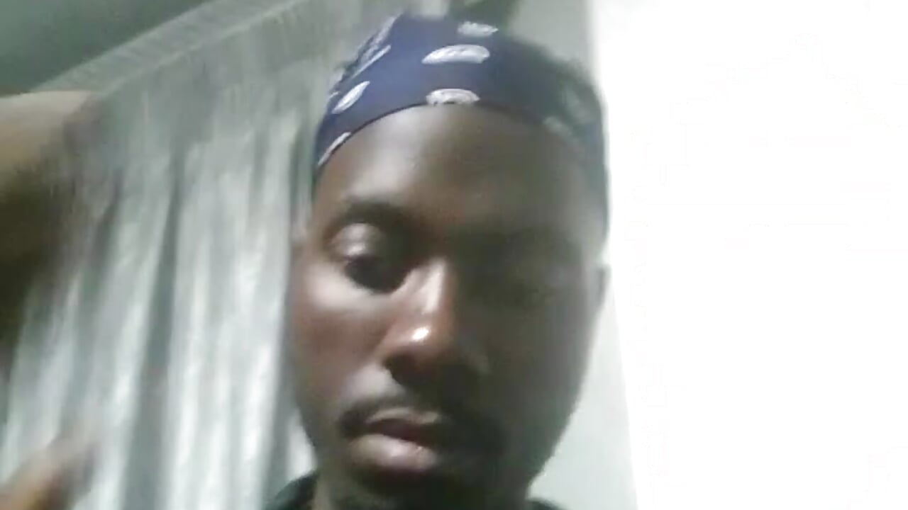 1000013162 — filmik biGgslong01, modela(-lki) na kamerkach