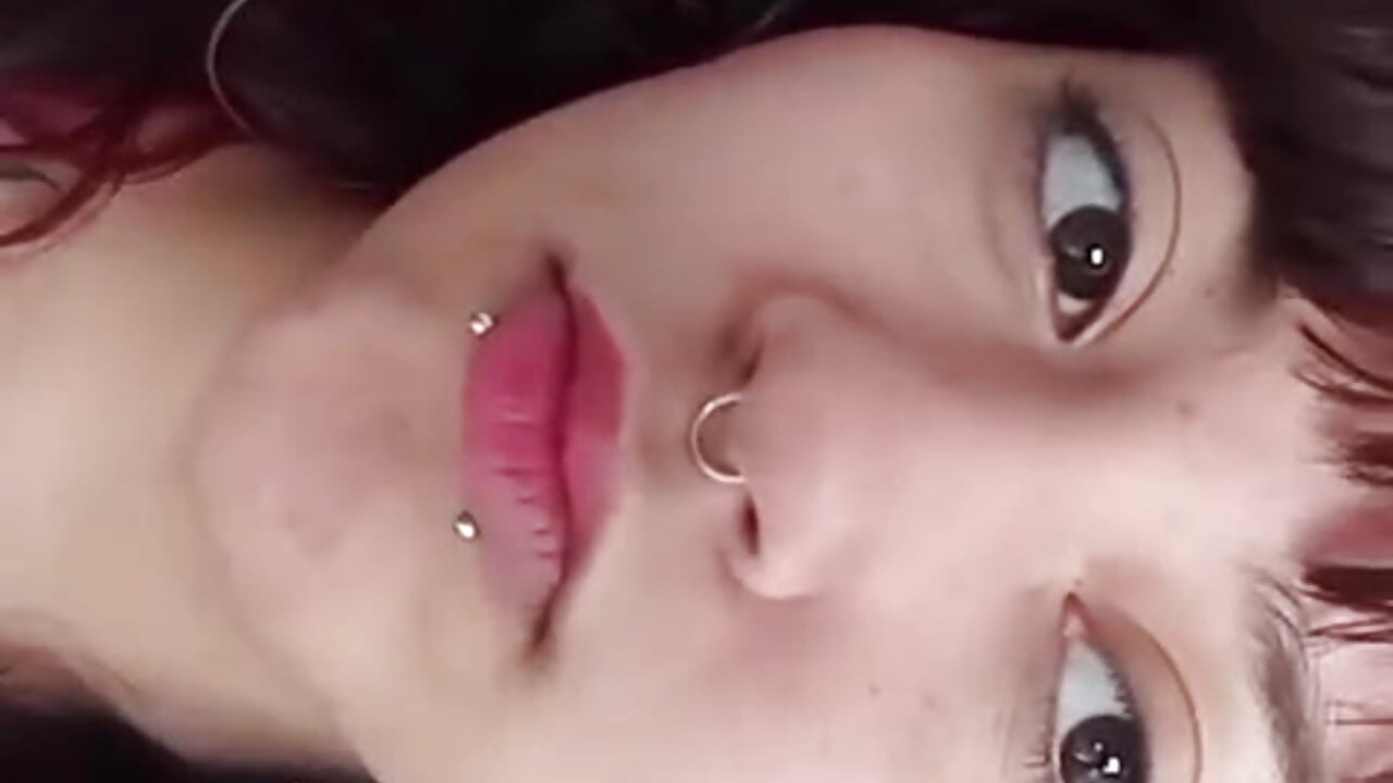 you like my pretty face - video by Kora_Red69 cam model