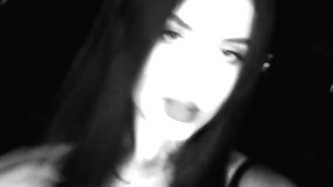 video_2026-02-15_06-34-37 - vídeo de vivy_star1 modelo de câmara