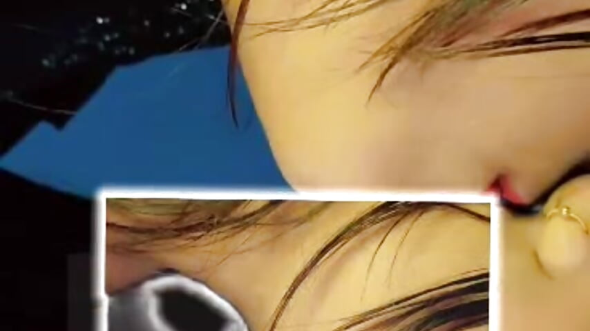Hot 🔥🥵 lesbians kissing 🤤🤤