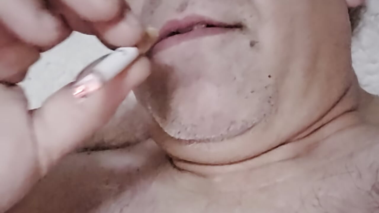 Happy trails - video by DeeBestEver cam model