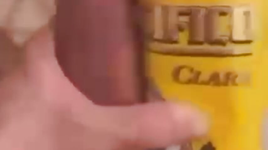 cheers salud - clip cu Bigdiikgregg model videochat