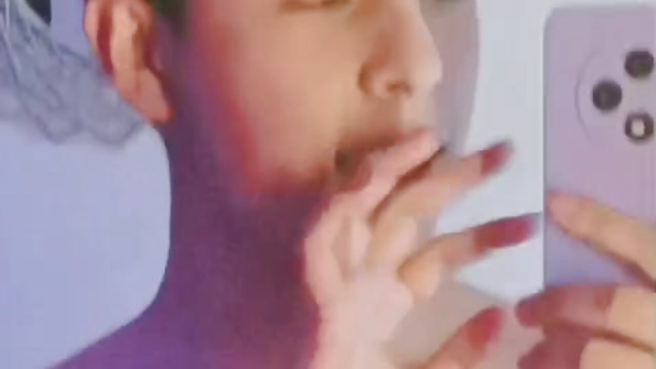 I want to taste every inch of you. 👅😋 - video by Nyko_ds cam model