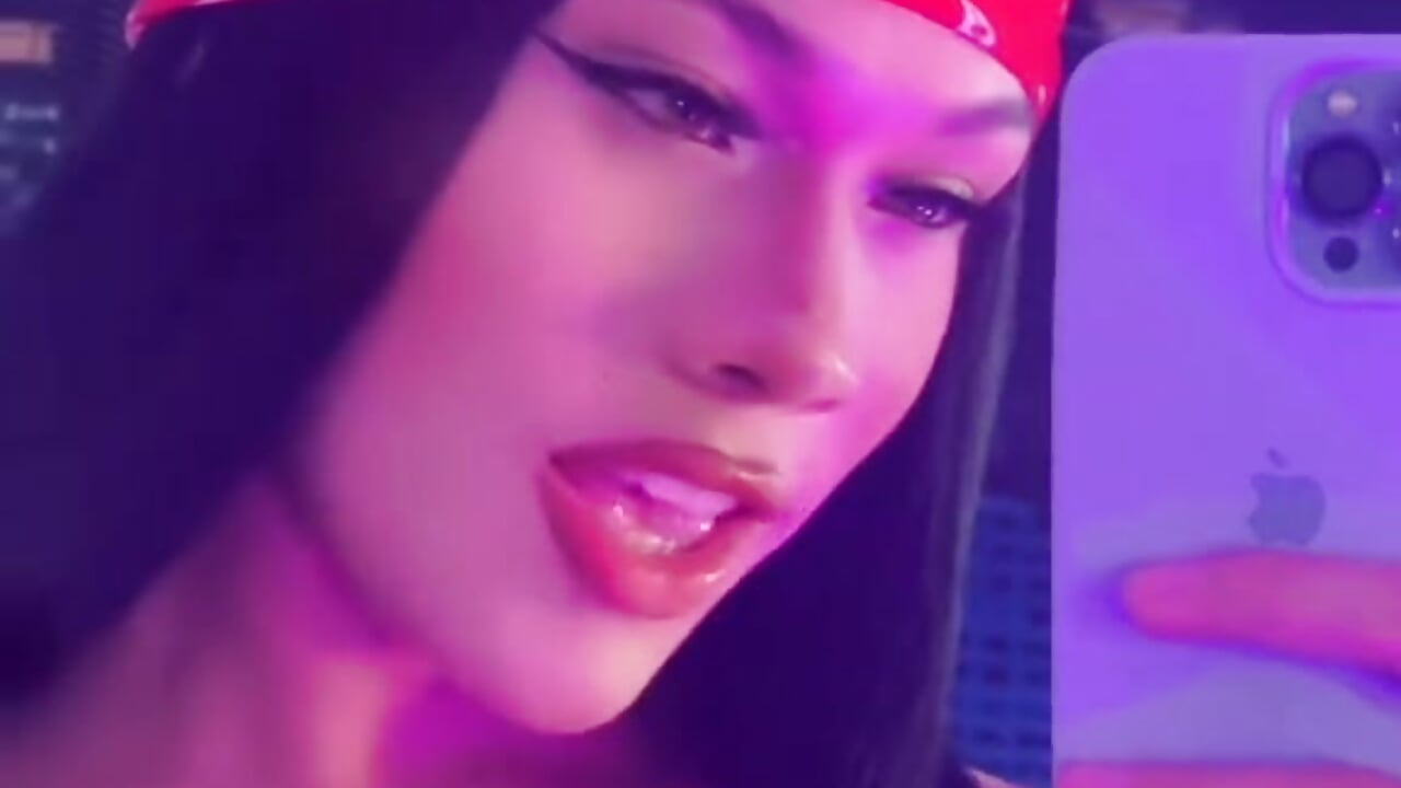 🥰 - video oleh model kamera Daphnne_XXX