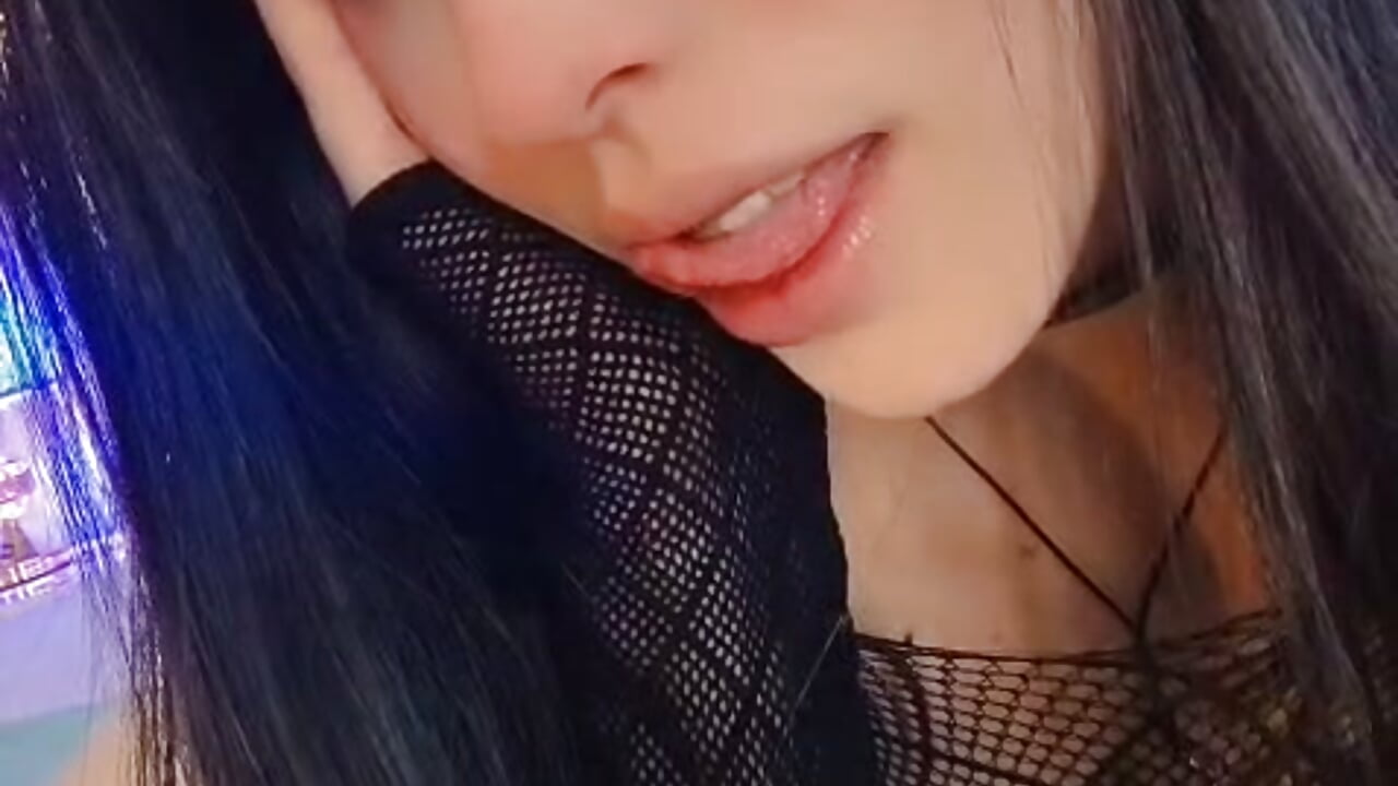 I want to travel your body with my tongue 👅 - Video von MeganR_ Cam-Model