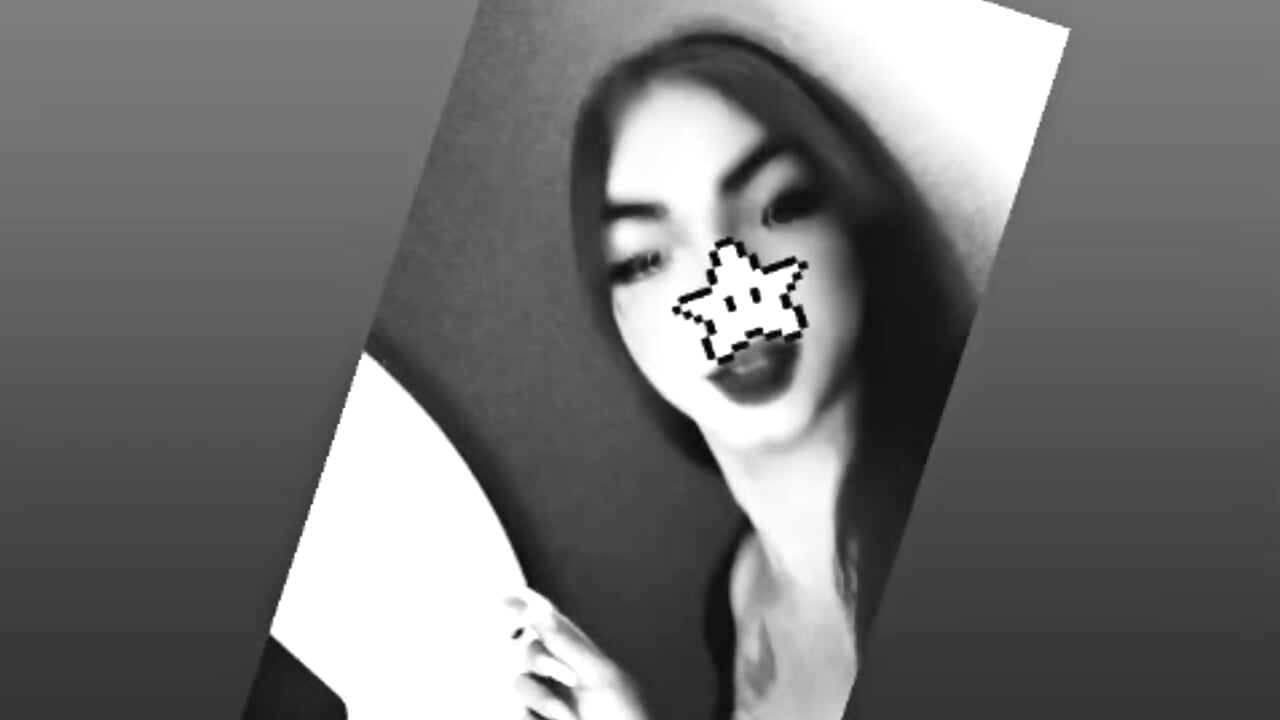 1000297557 - video by Saraa_Jone cam model