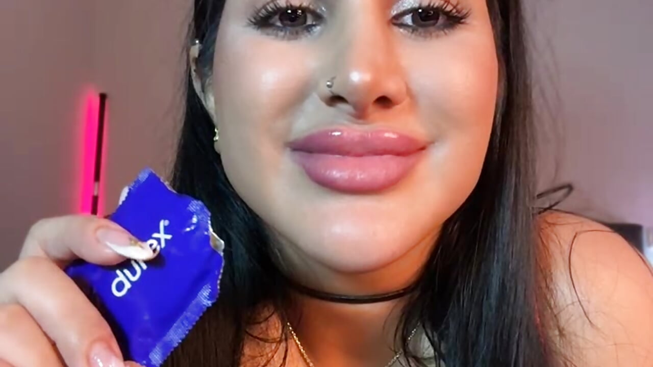 Private Show - Condom