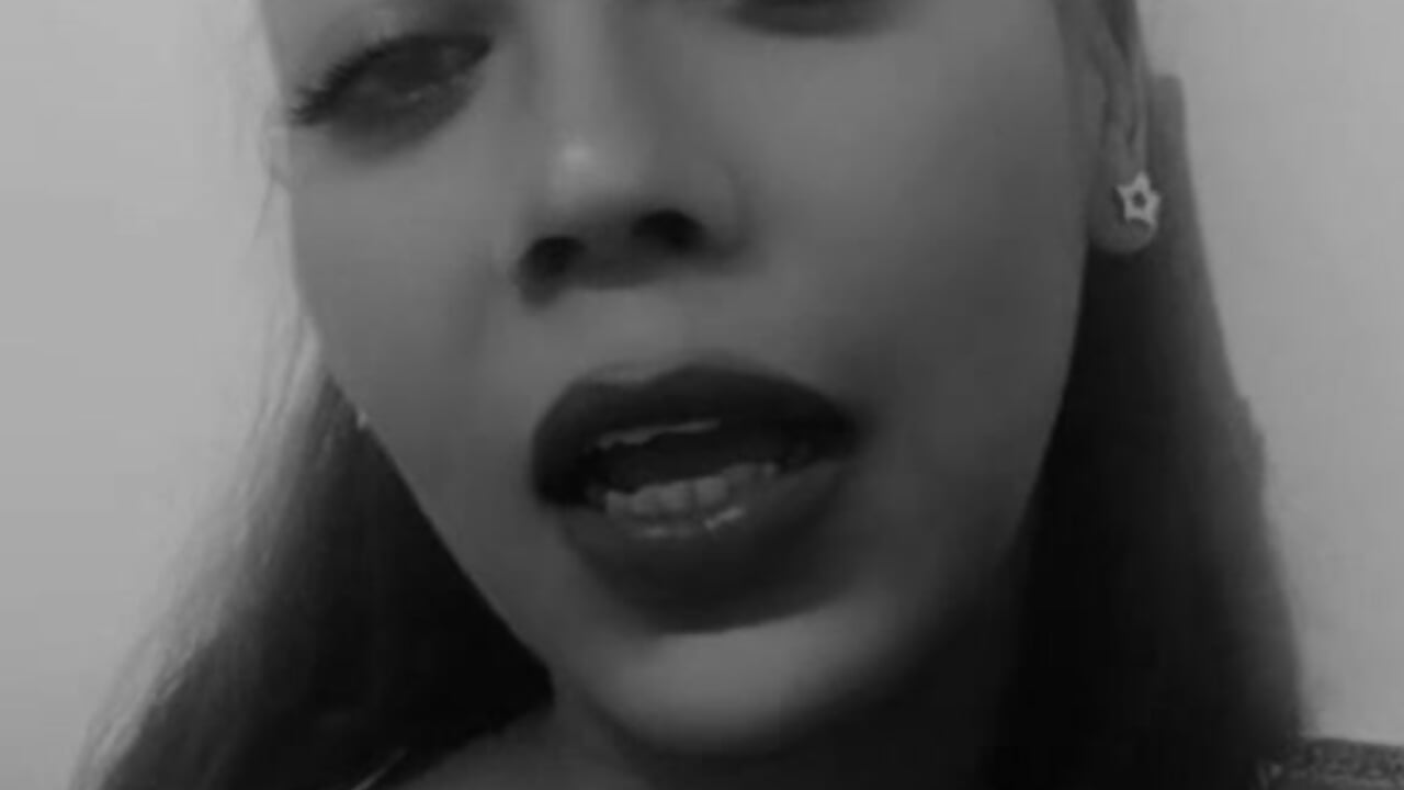 🔥 Sexy Teasing - video by AdairaWealth cam model