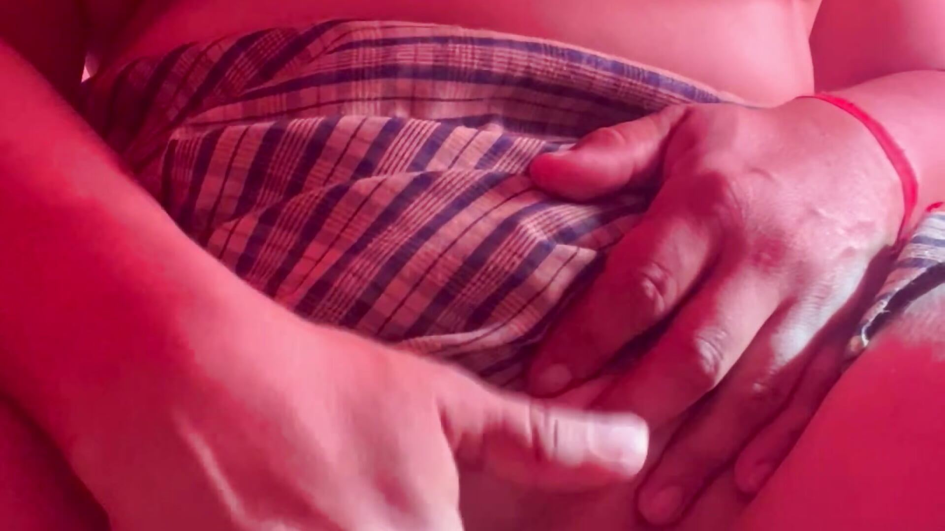 IMG_1501.mov - video by PauAxl cam model