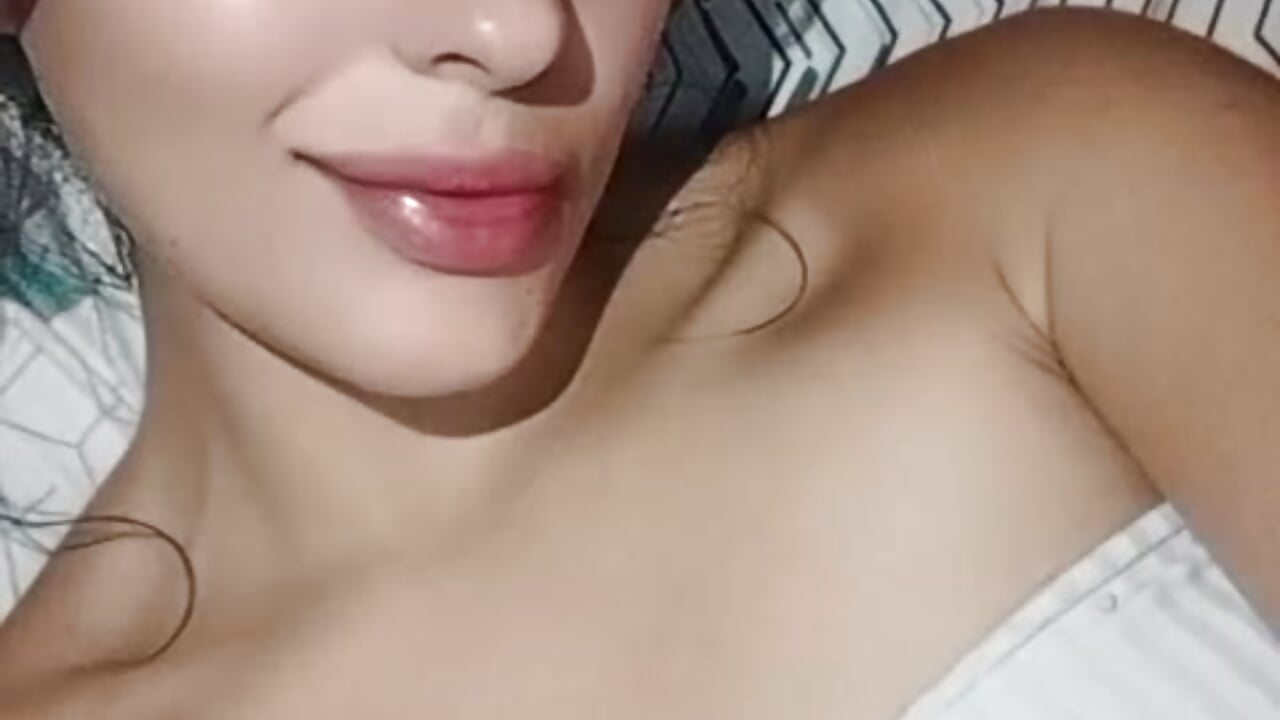 Your pulse gave you away… again 😉🔥 - video by JuliethaFox cam model