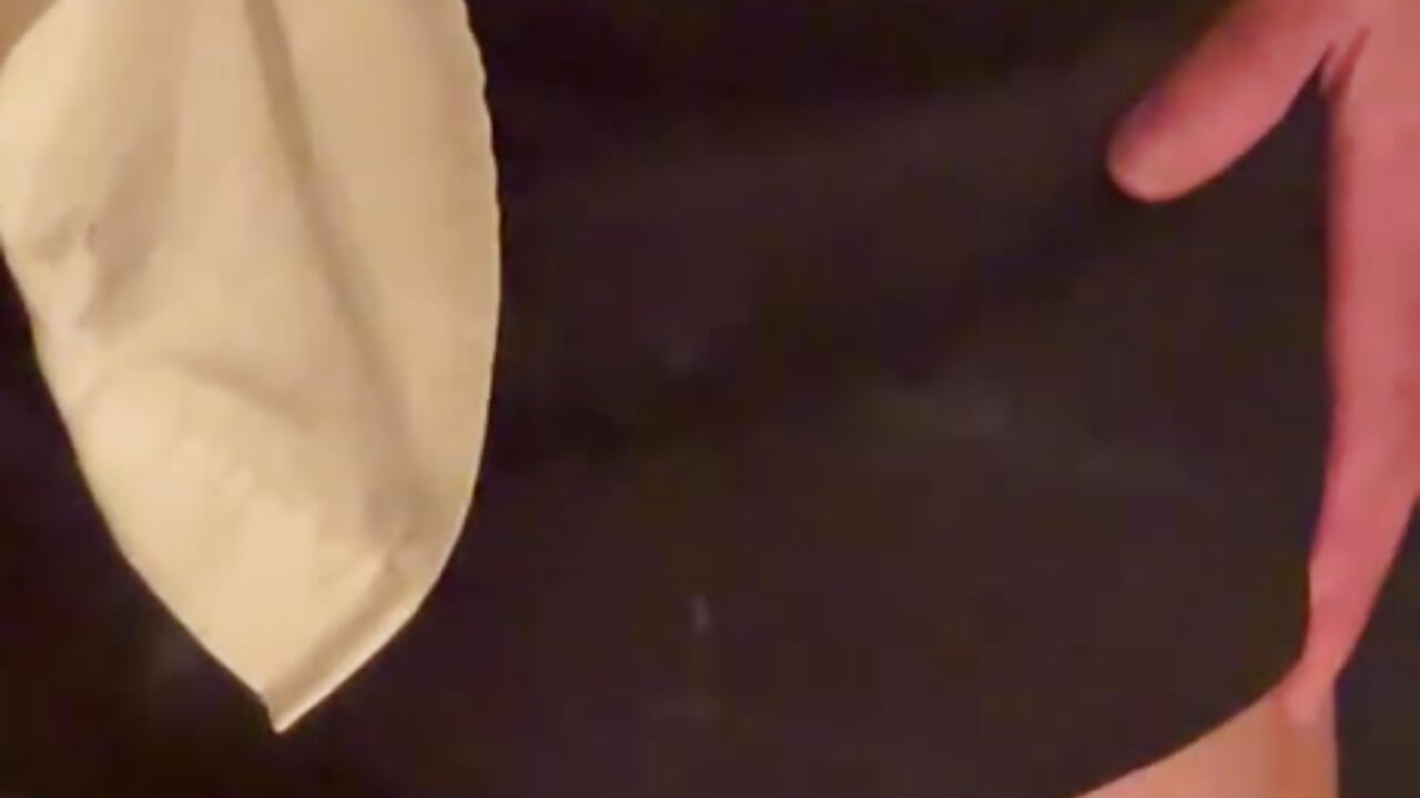 🤫 - video by Lizzywine cam model