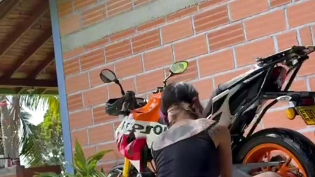 WhatsApp Video 2025-09-30 at 6,35,48 PM - video by Ilovepijama cam model