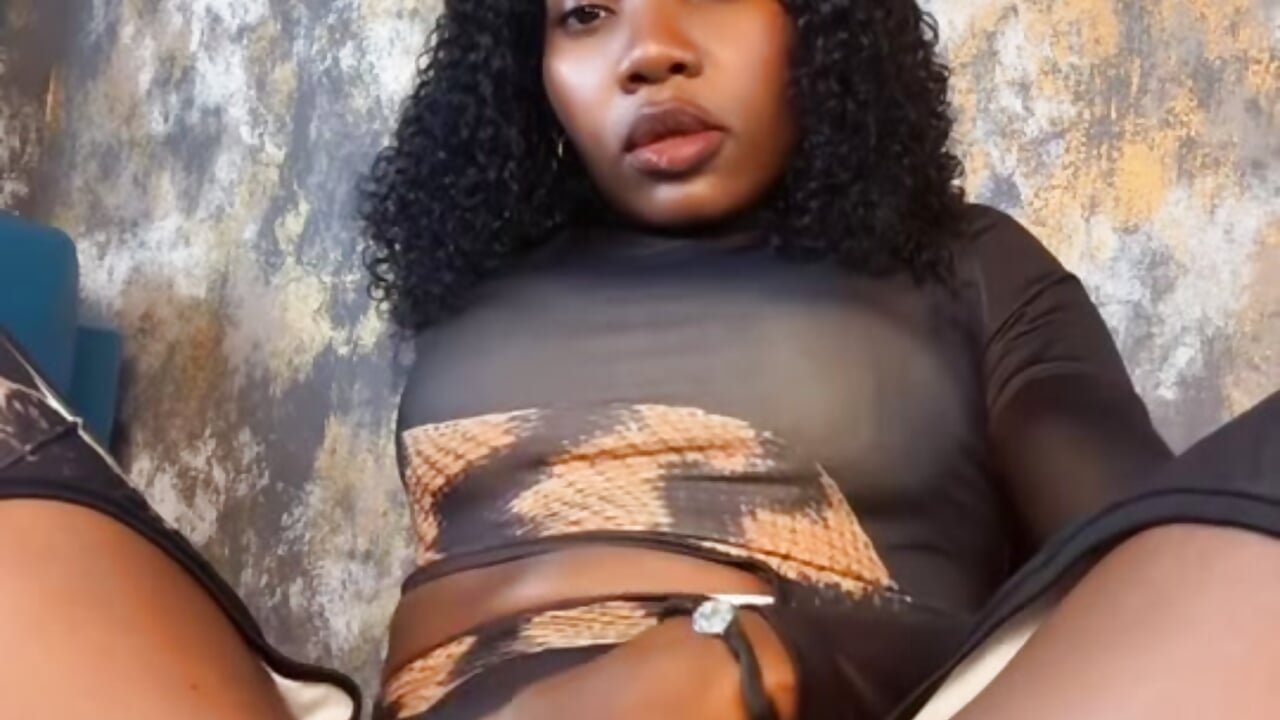 🤑 – video af MerliaSsomer cam-model