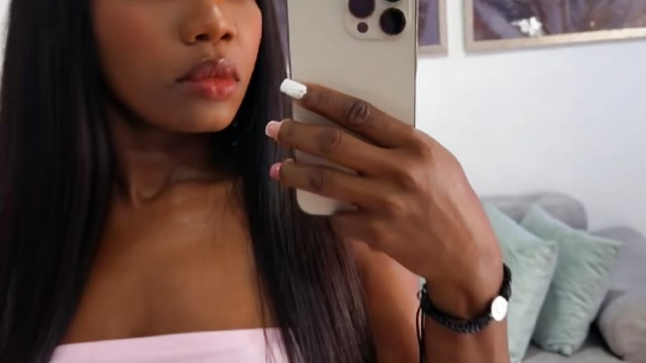 I’m back - video by MerliaSsomer cam model