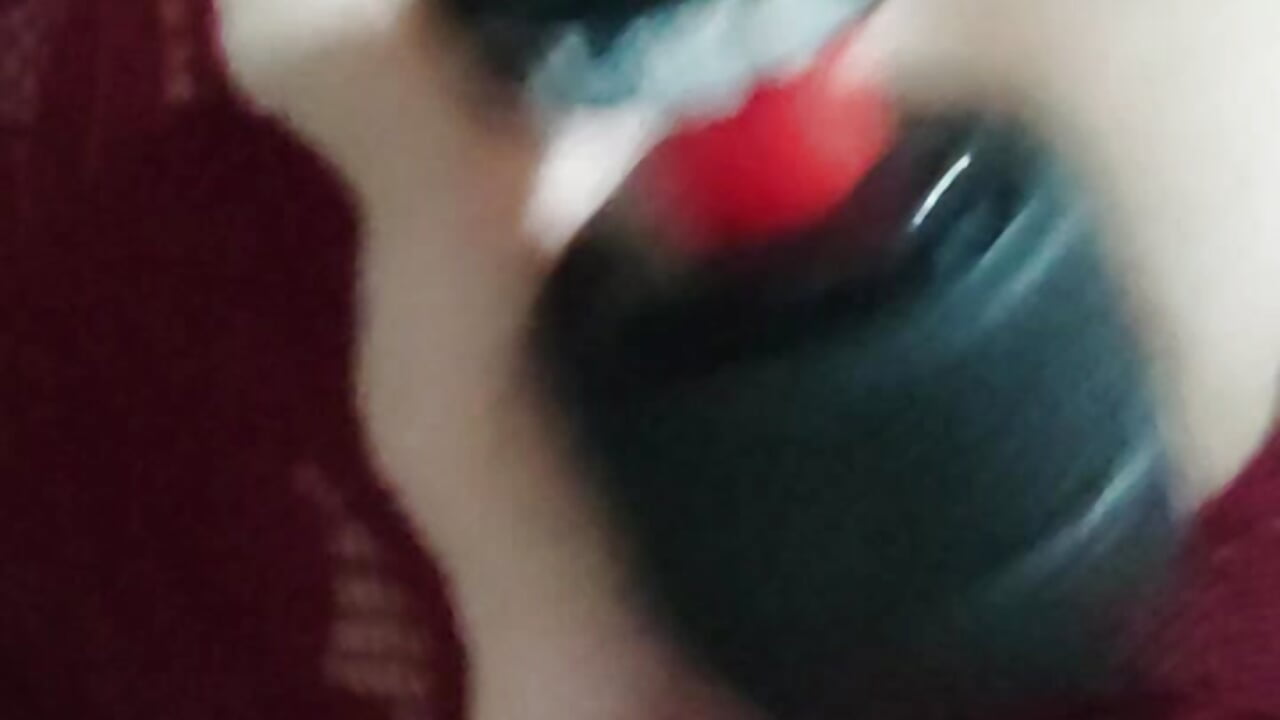 Juguete vibrador 💦🤤 - video by DiosesEdem13 cam model