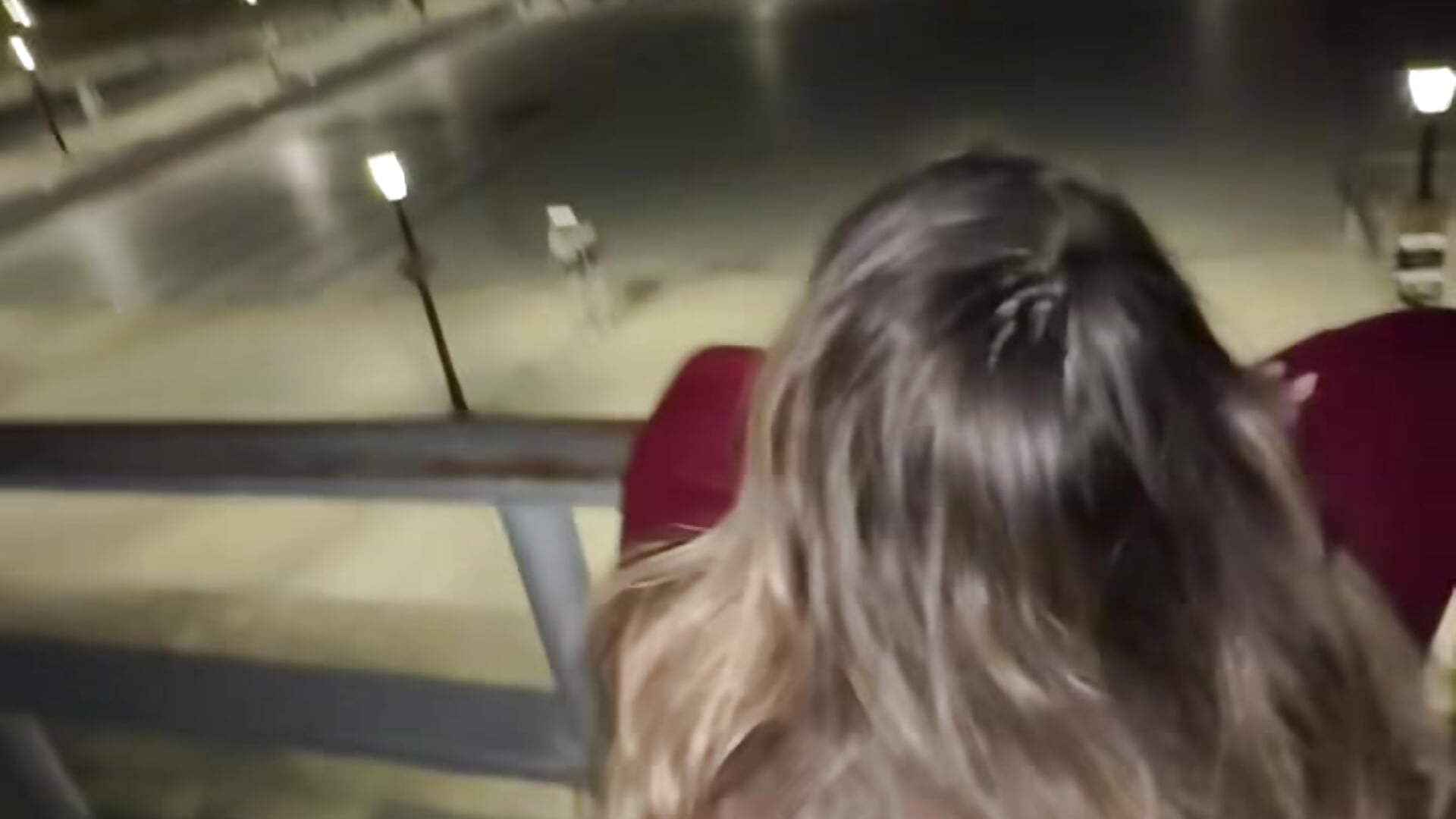 Public Doggy Style - video av AmberLustXXX cam-modell