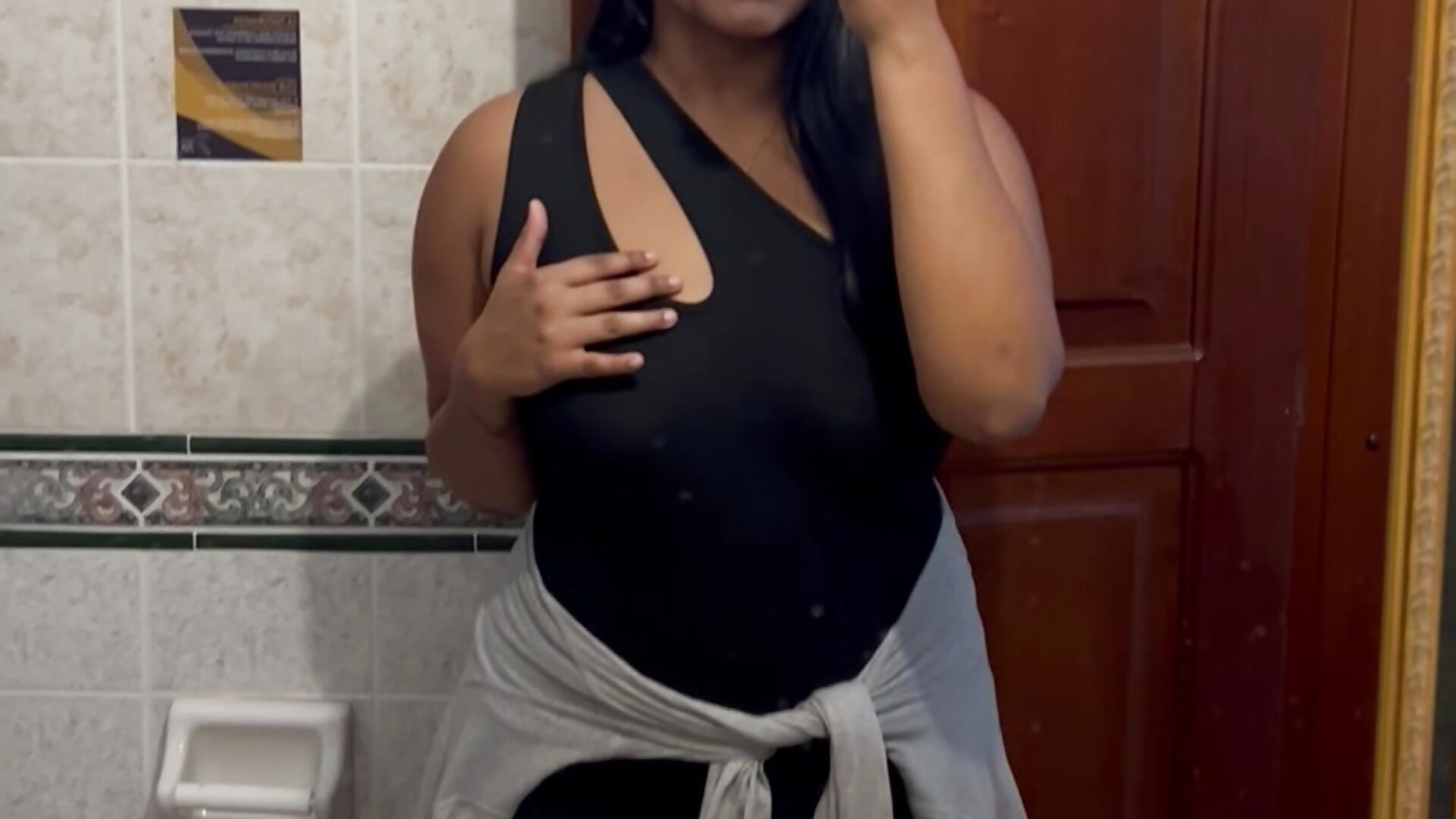 IMG_1536 - video by sarafox_10 cam model